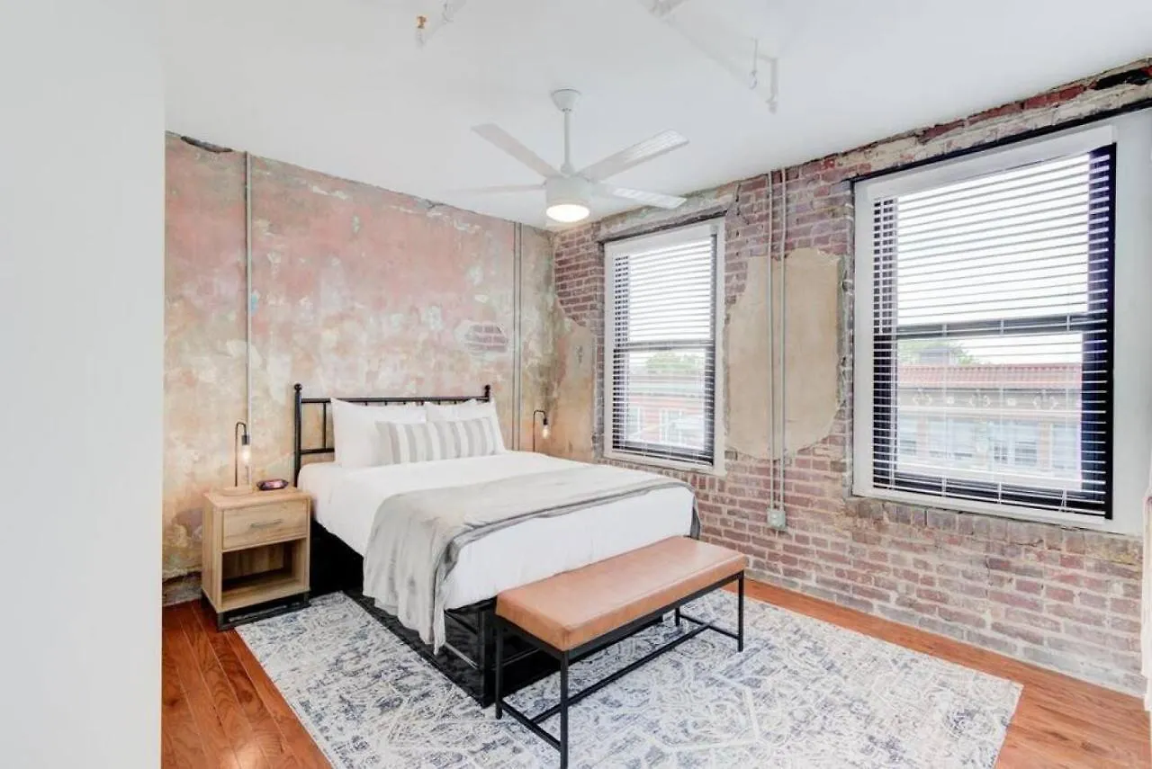 Historic Vibe On Main St Apartment Memphis United States