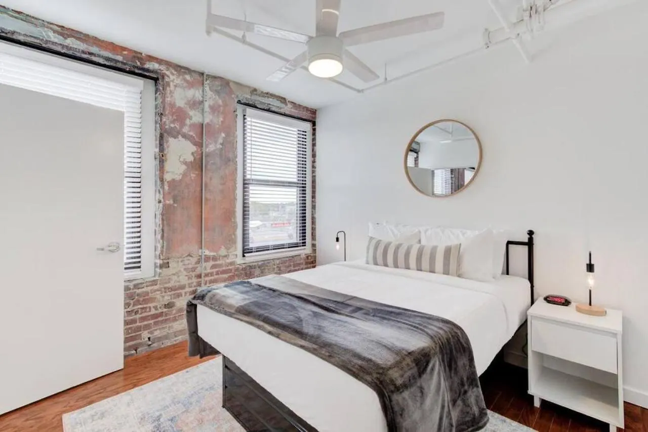 Historic Vibe On Main St Apartment Memphis United States
