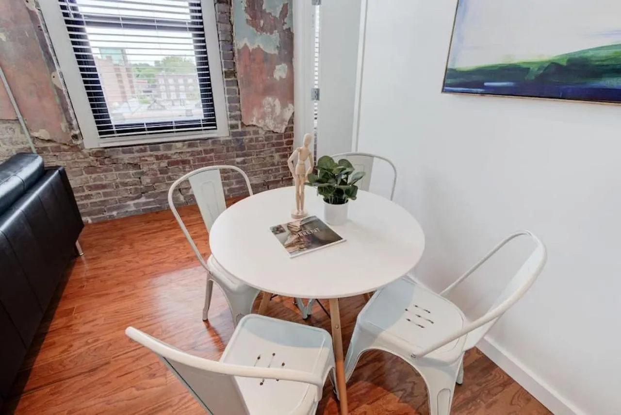 Historic Vibe On Main St Apartment Memphis